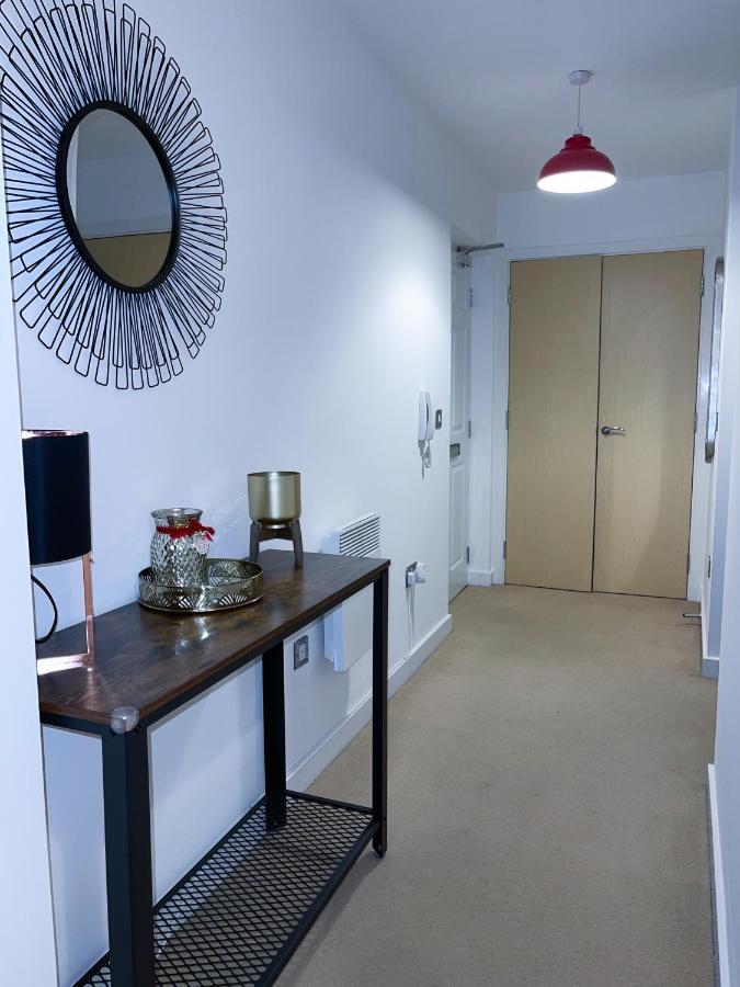 Station Side Penthouse Lägenhet Wolverhampton Exteriör bild